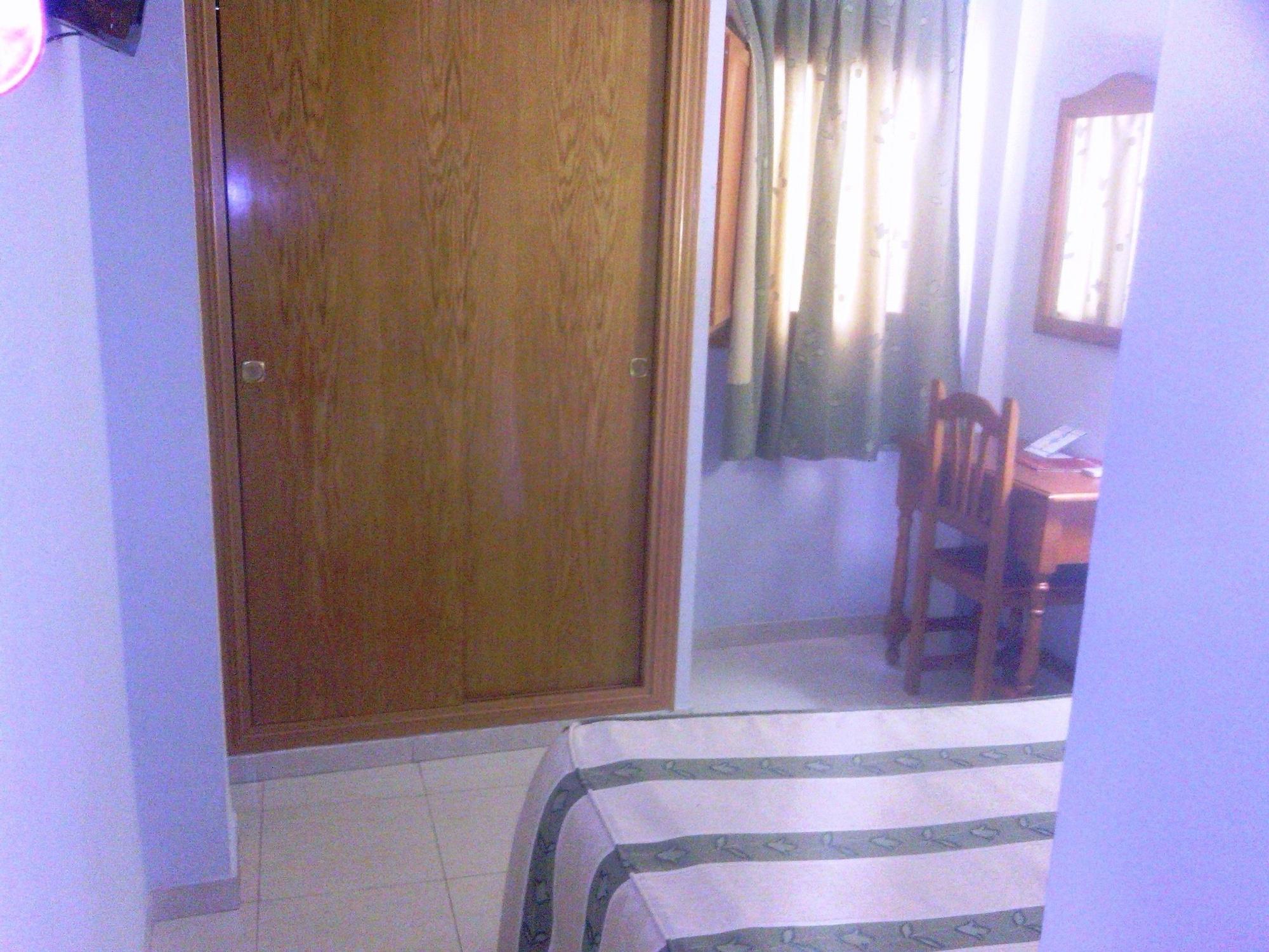 Hotel Goya Sevilla Bagian luar foto