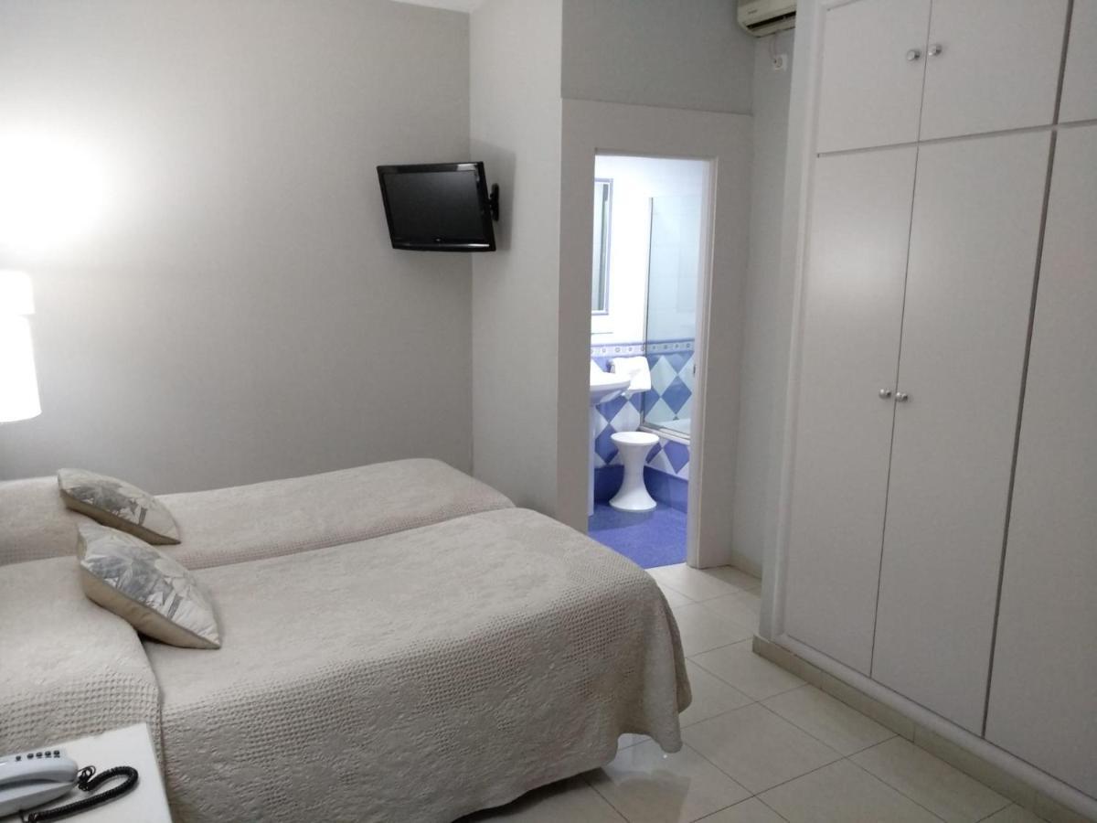 Hotel Goya Sevilla Bagian luar foto